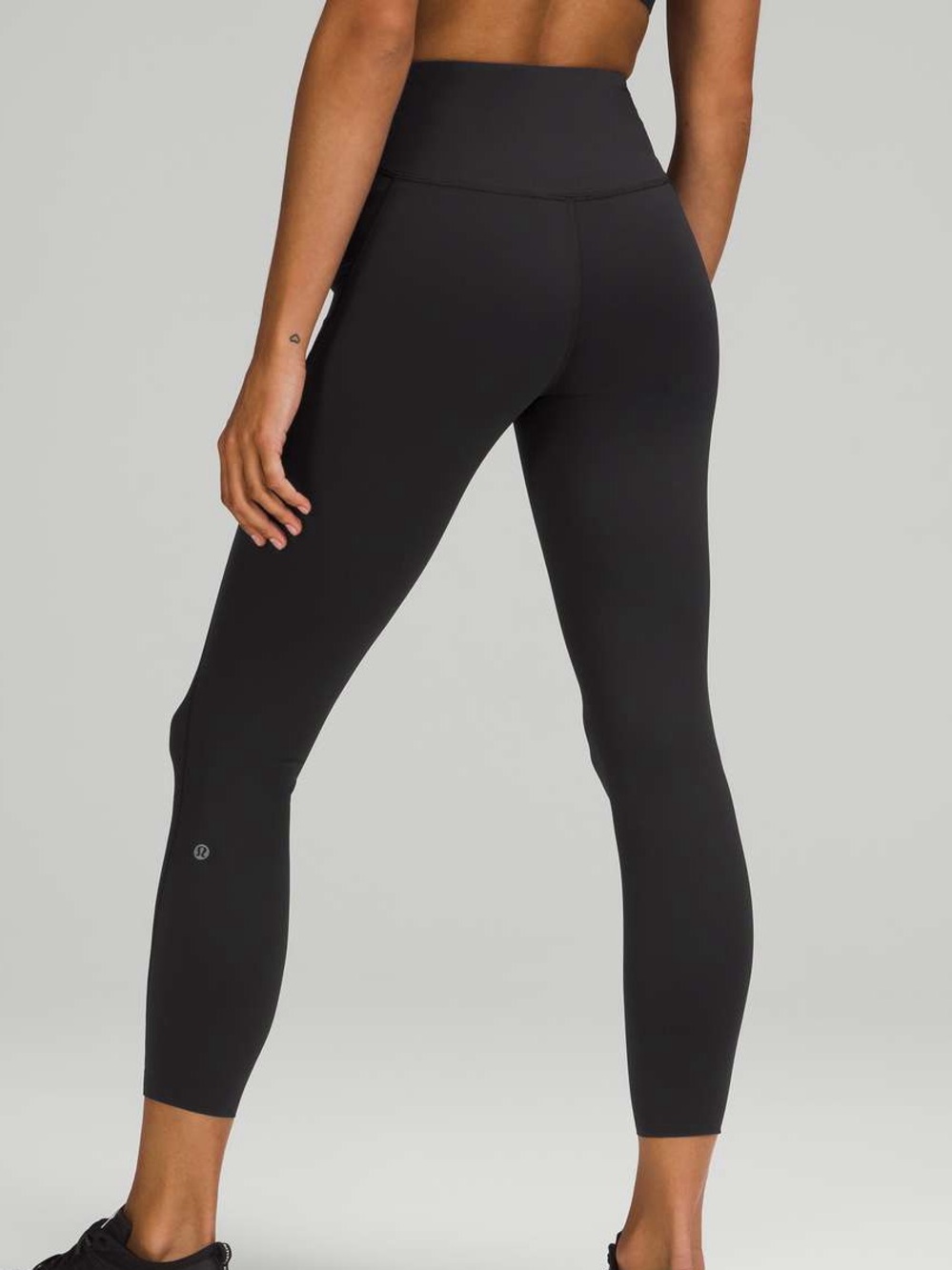 Lululemon Base Pace High-Rise Tight 25", Black Size 2